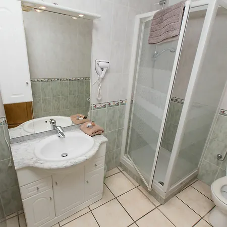 Apartment Studios Alea Cannes
