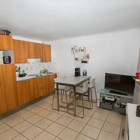 Apartment Studios Alea *