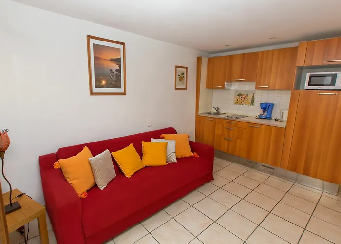 Apartament Alea *